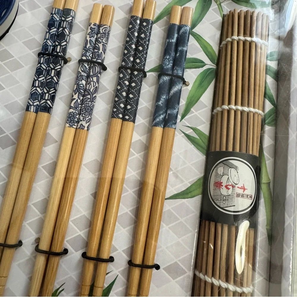 Cook Pro Bamboo Chopstick Sushi Mat Set with Blue Sauce Dishes